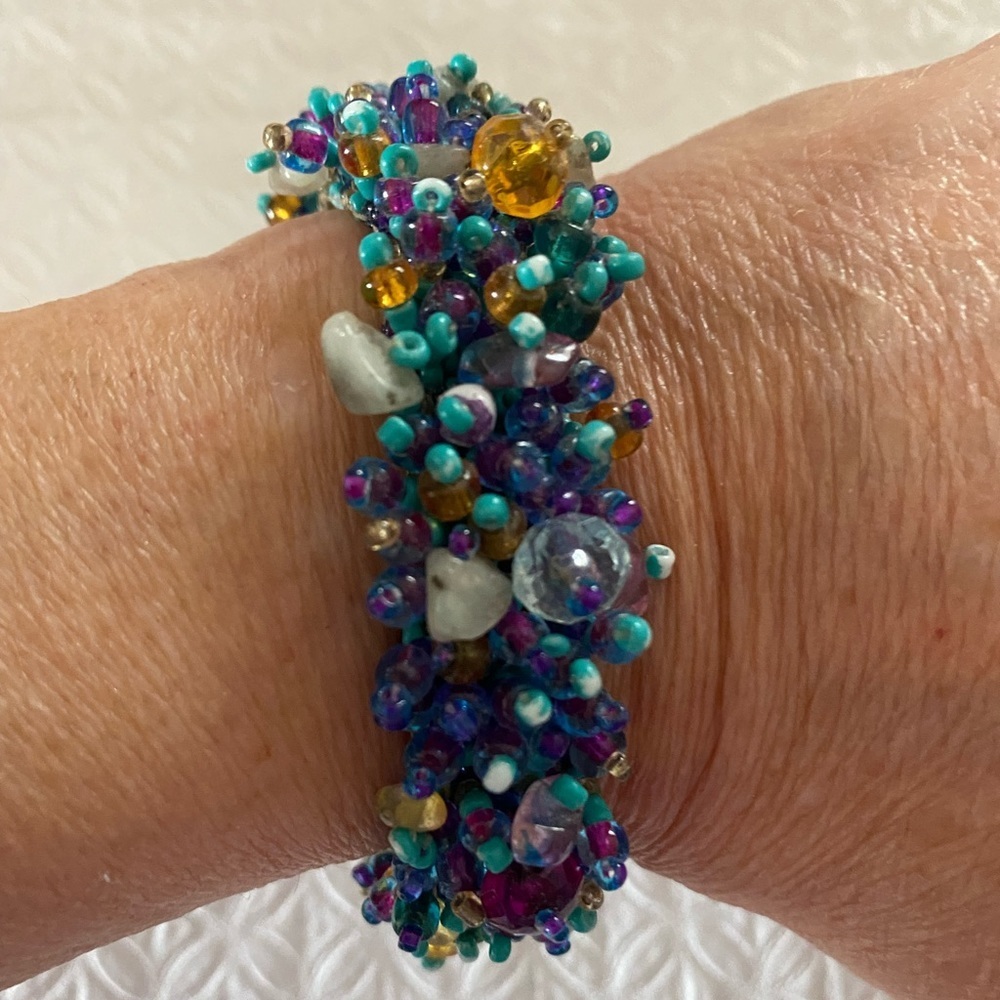 Mexican Handmade bracelet; coloured beads in a multitude of colours.